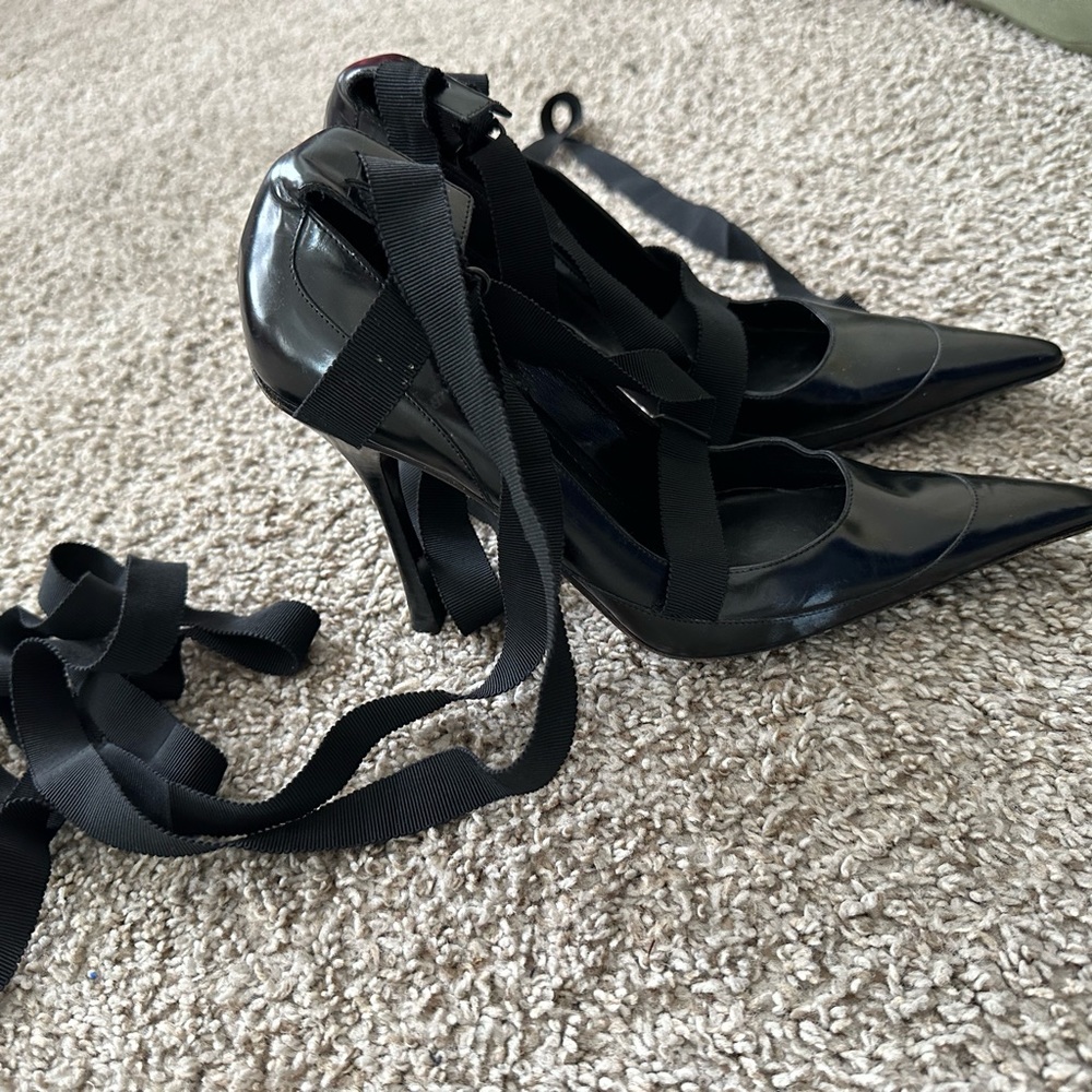 Gucci heels